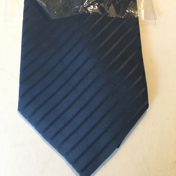 Randolph Duke Men’s Blue Necktie - Picture 5 of 8